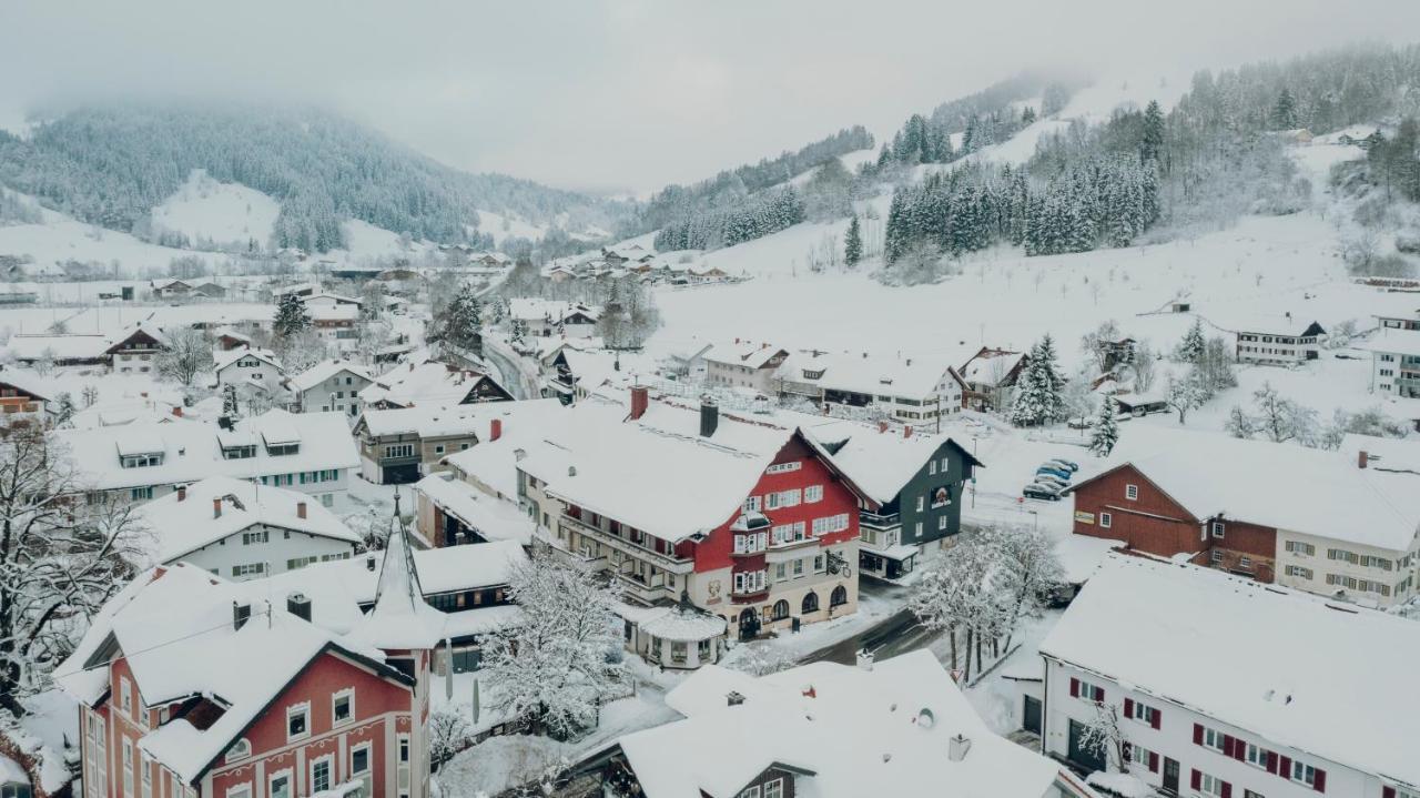 Brauereigasthof Schaeffler Missen-Wilhams Exterior photo